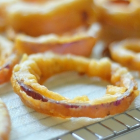 Pumpkin Ale Battered Onion Rings