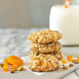 Apricot Pistachio Oatmeal Cookies