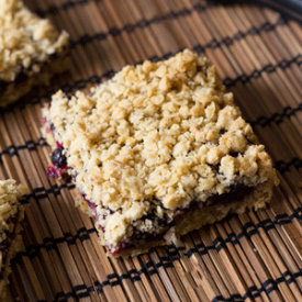 Blackcurrant Oatmeal Cookie Bars