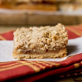 Apple Pie Crumble Bars