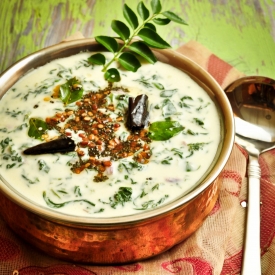 Tadka Palak Raita