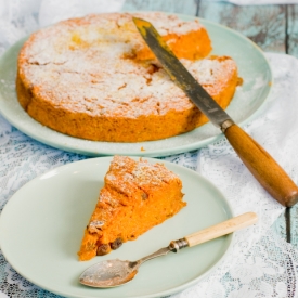 Carrot, Appple & Orange Cake