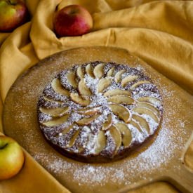 Apple Cake with Ginger