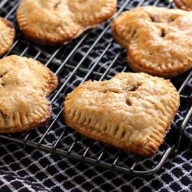 Apple Cinnamon Hand Pies