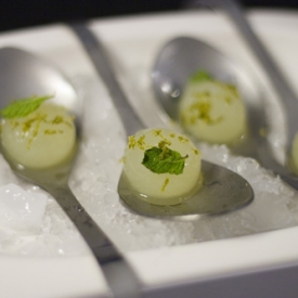 Carbonated Mojito Spheres