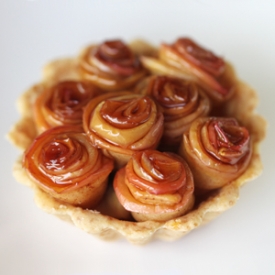 Rose Apple Pie