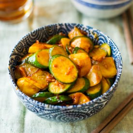 Sriracha Zucchini Stir Fry