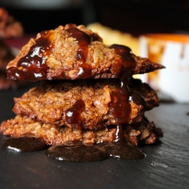 Caramel Apple Oatmeal Cookies