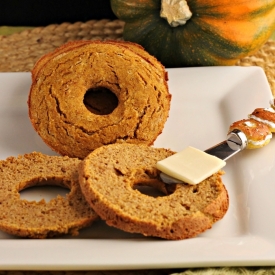 Low Carb Pumpkin Bagels