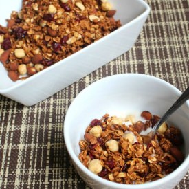 Easy Homemade Granola