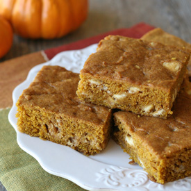 Pumpkin White Chocolate Chip Bars