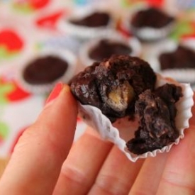 Fudgy Dark Chocolate Truffles