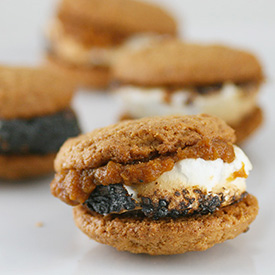 Easy Gingerbread Pumpkin S’mores