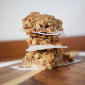 Apple Crumble Bars