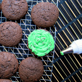 Mint Chocolate Whoopie Pies