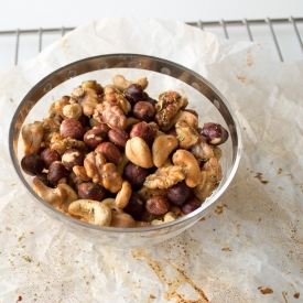 Oven-Roasted Curry Nuts