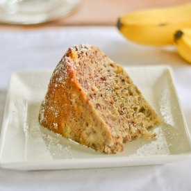 Slow Cooker Banana-Walnut Cake