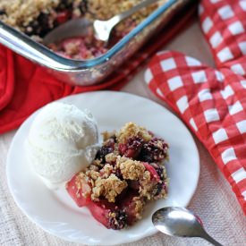 Apple and Mixed Berry Crumble