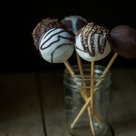 Chocolate Cake Pops, Gluten Free