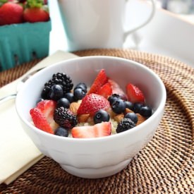 Quinoa Breakfast Cereal w Berries