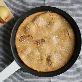 Cider + Honeycrisp Puffed Pancake