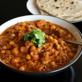 Chana Masala (Chickpea Curry)