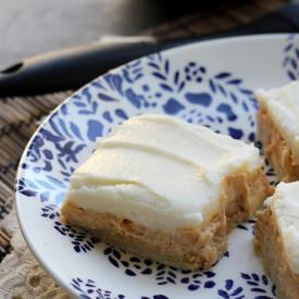 Pumpkin Spice Cheesecake Bars