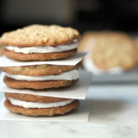 Oatmeal Creme Pies