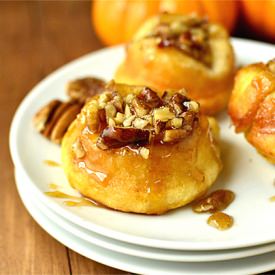 Mini Pumpkin Sticky Buns