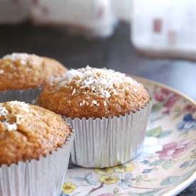 Amazing Banana & Coconut Cupcakes