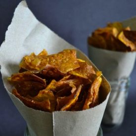 Sriracha Sweet Potato Chips