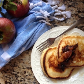 Buttermilk Pancakes with Apples