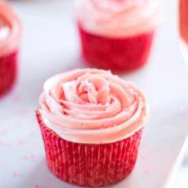 Strawberry and Champagne Cupcakes