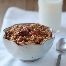 Crock Pot Pumpkin Pecan Oatmeal