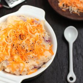 Cheddar Greek Yogurt Mashed Potato