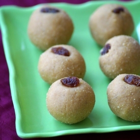 Khoya Besan Laddu