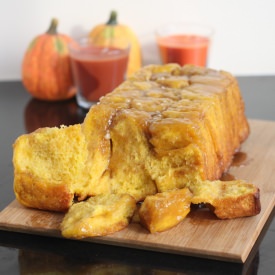 Pumpkin Maple Pull Apart Bread