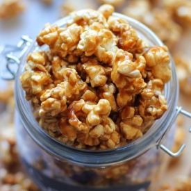 Sriracha Caramel Corn