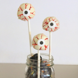 Spooky Eye Cake Pops