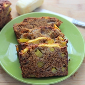 Banana Pineapple Bread (Vegan)