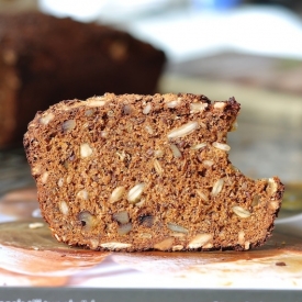 Easy Buttermilk Loaf with Nuts