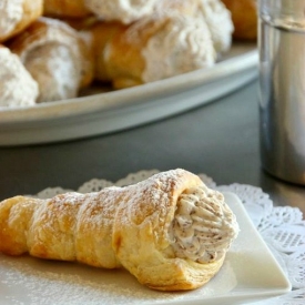 Chocolate and Amaretto-Cream Horns