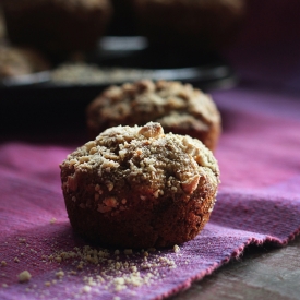 Banana Cashew Muffins