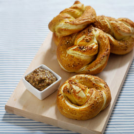 Zaatar Pretzels