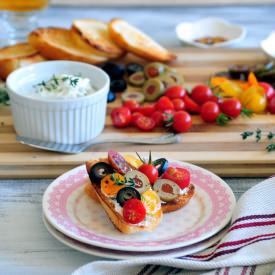 Herbed Goat Cheese Crostini