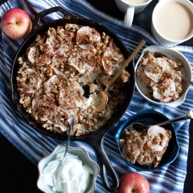 Apple-Chai Baked Oatmeal