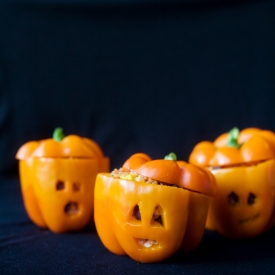 Quinoa Stuffed Pumpkin Bell Peppers