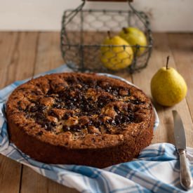 Pear, Chocolate and Cardamom Cake