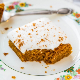 Vegan Pumpkin Cake with Buttercream