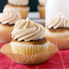 Coffee Cake Snickerdoodle Cupcake